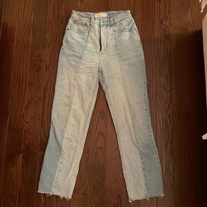 Abercrombie Curve Love Ultra High Rise Ankle Straight Jeans